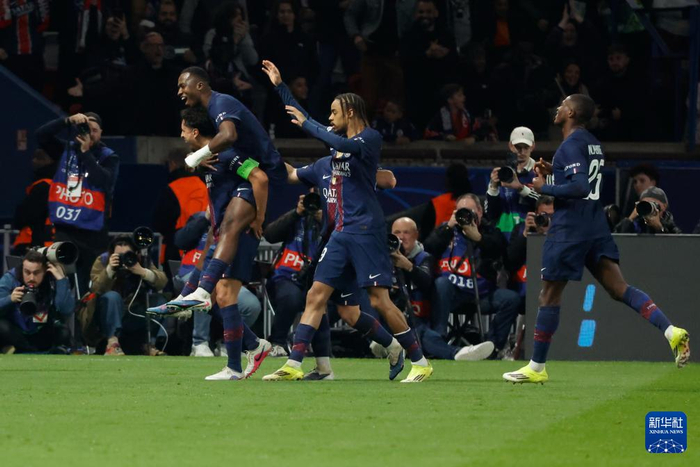 桑托斯是哪个国家的