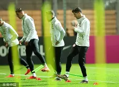 英格兰赢了和谁打